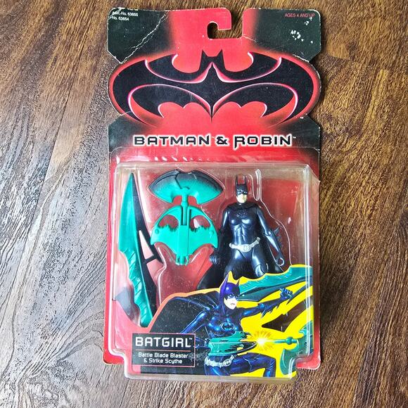 Vintage Kenner 1997 Batman & Robin Batgirl Battle Blade Buster + Strike Scythe - Picture 1 of 6